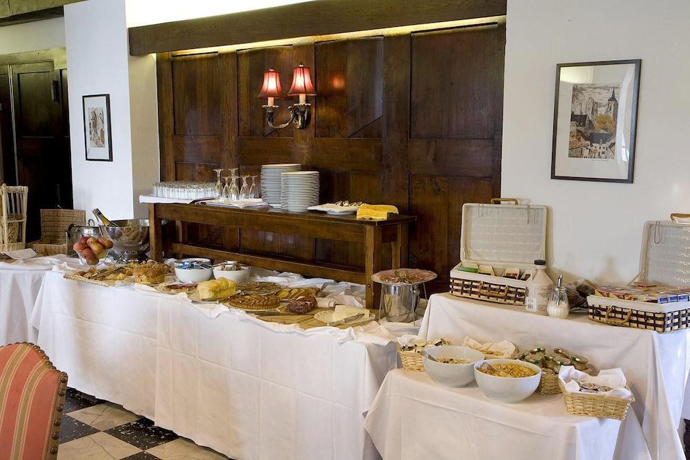 Grand Hotel De L'Abbaye Beaugency Ngoại thất bức ảnh