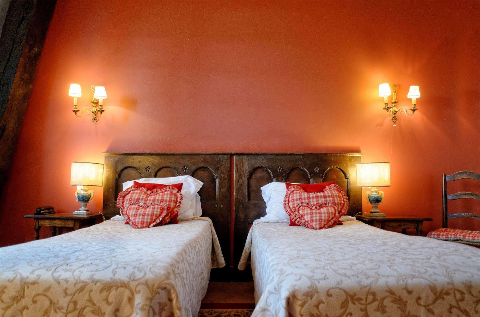 Grand Hotel De L'Abbaye Beaugency Ngoại thất bức ảnh