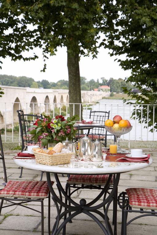 Grand Hotel De L'Abbaye Beaugency Ngoại thất bức ảnh