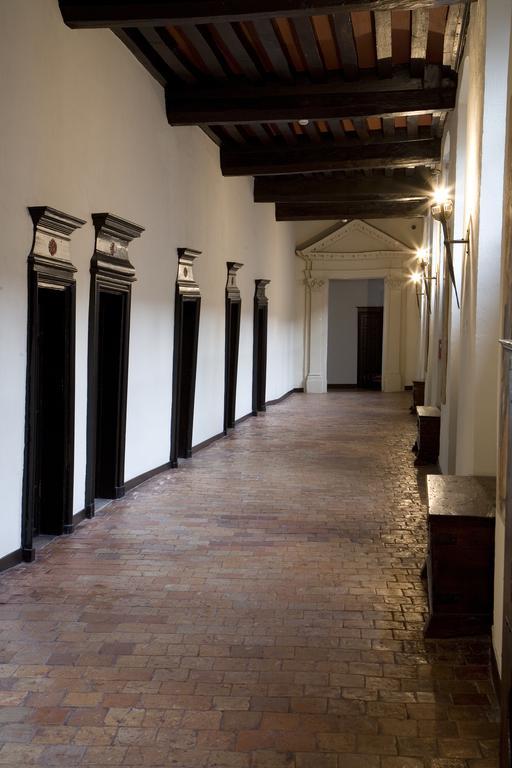 Grand Hotel De L'Abbaye Beaugency Ngoại thất bức ảnh